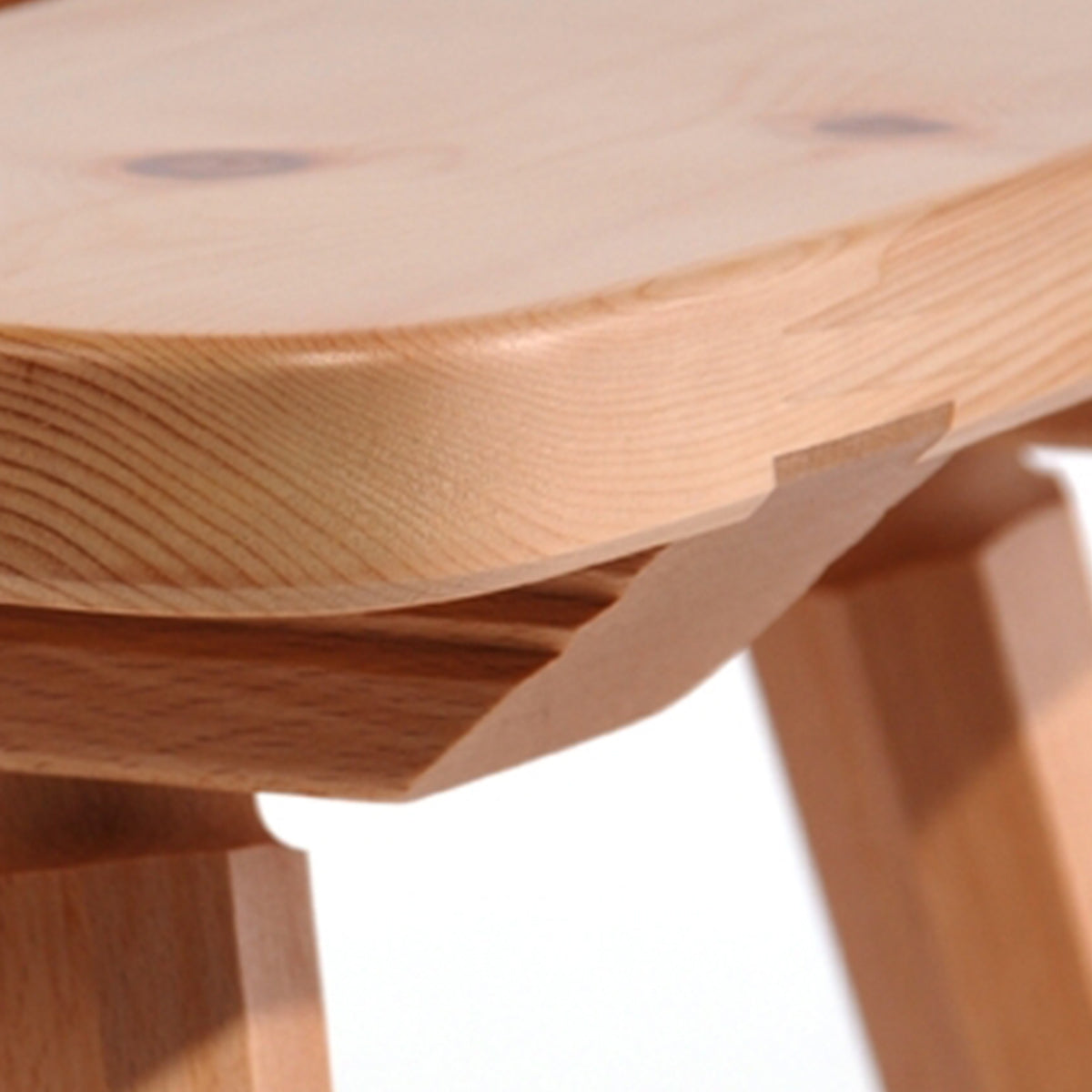 Hocker 'Urtyp' aus Massivholz | B 46 x T 41 x H 45 cm | in verschiedenen Holzarten | Made in Südtirol