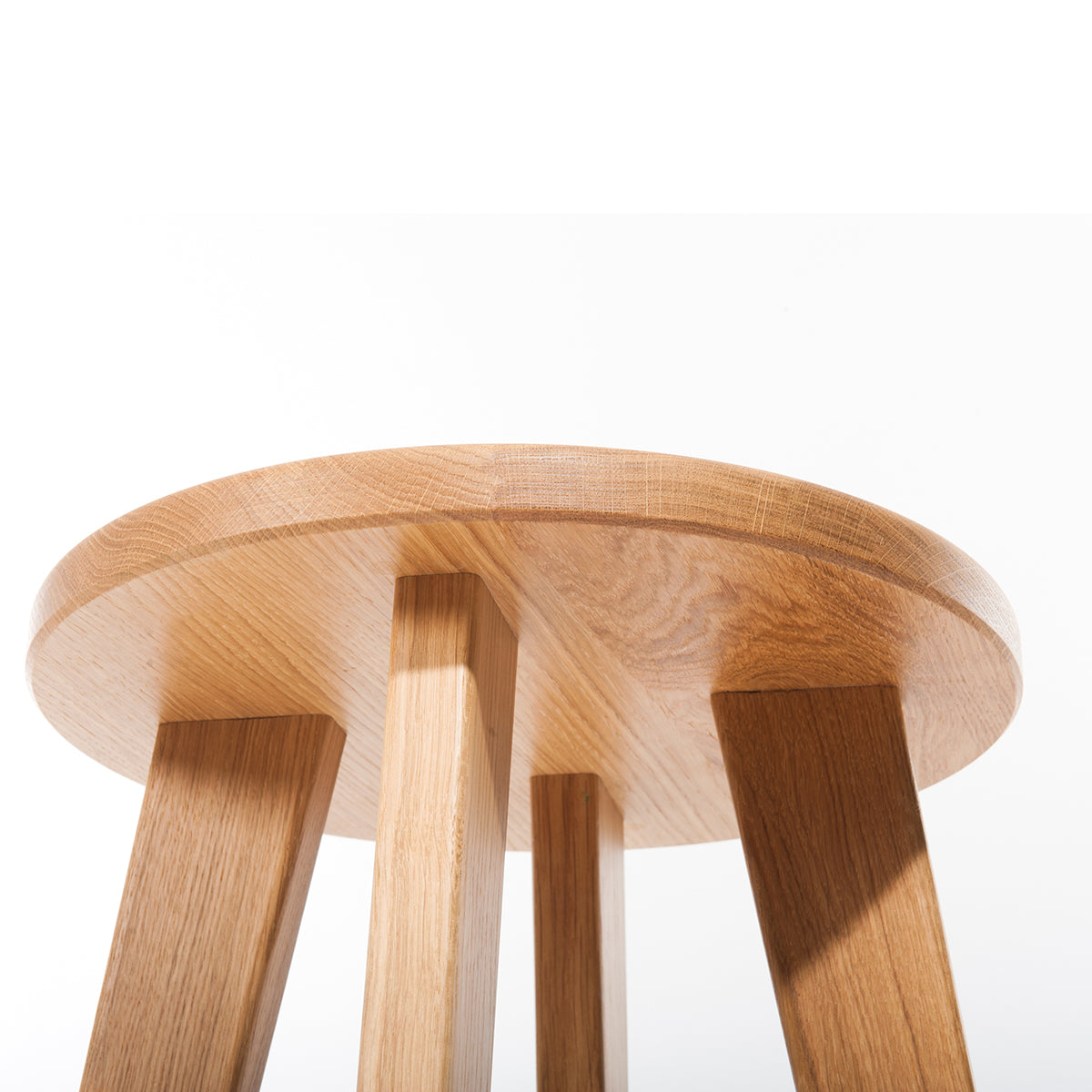 Massivholz Barhocker 'Allrounder' | DM 45 x H 79 cm | in verschiedenen Holzarten und Ausführungen | Made in Südtirol