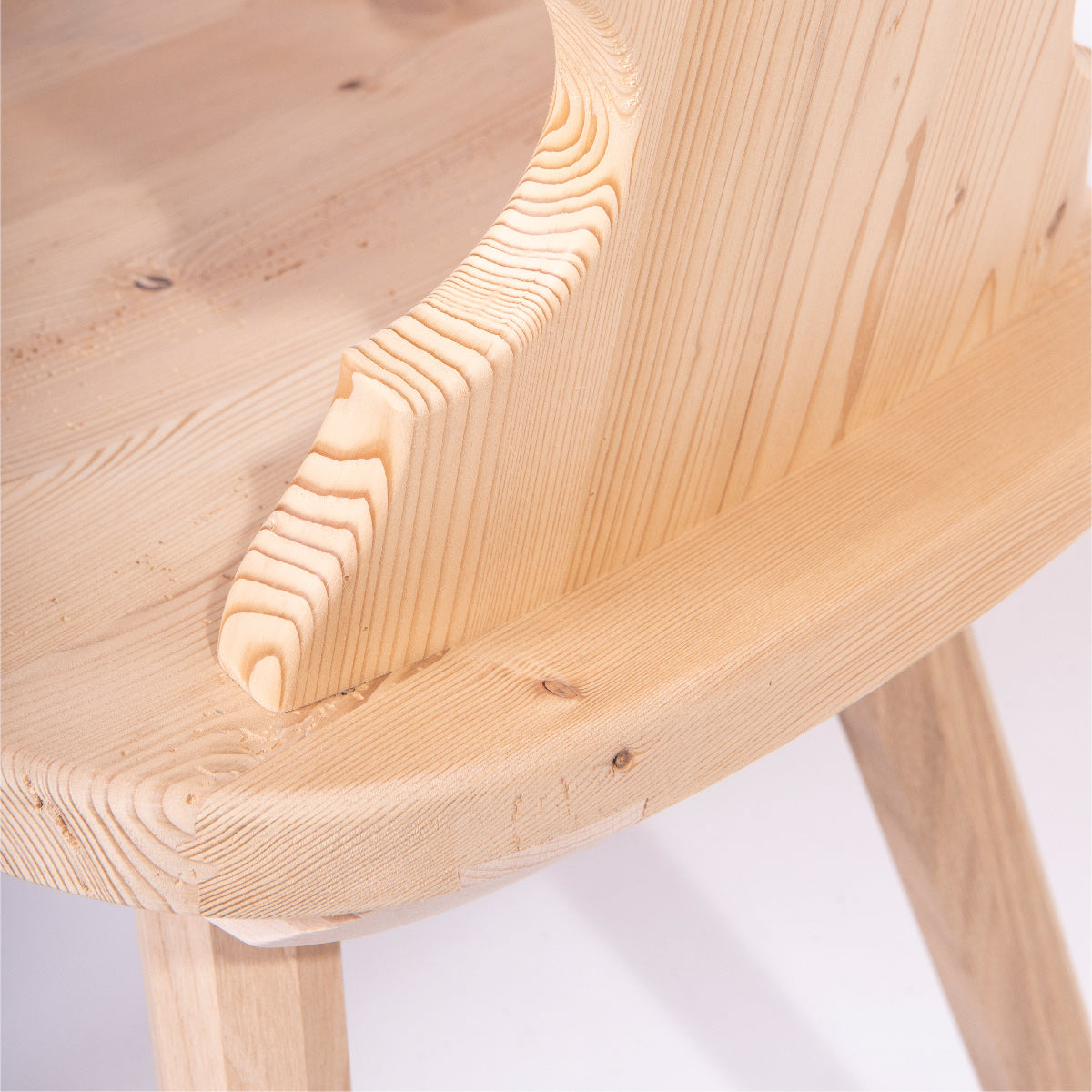 Stuhl aus Massivholz-für Esszimmer, Küche und Wohnzimmer