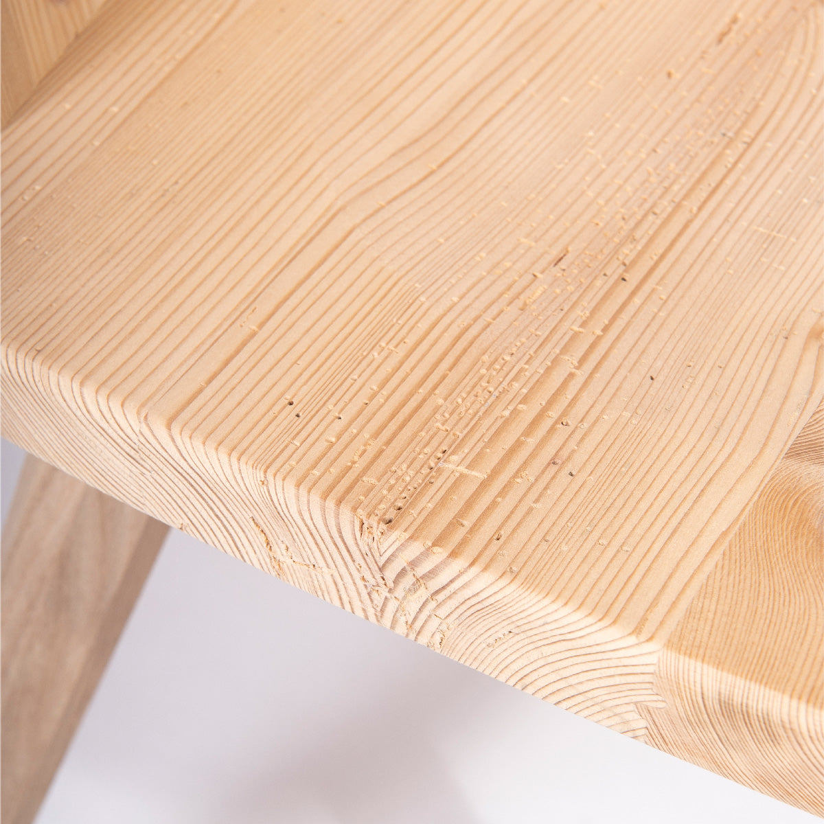 Stuhl aus Massivholz-für Esszimmer, Küche und Wohnzimmer