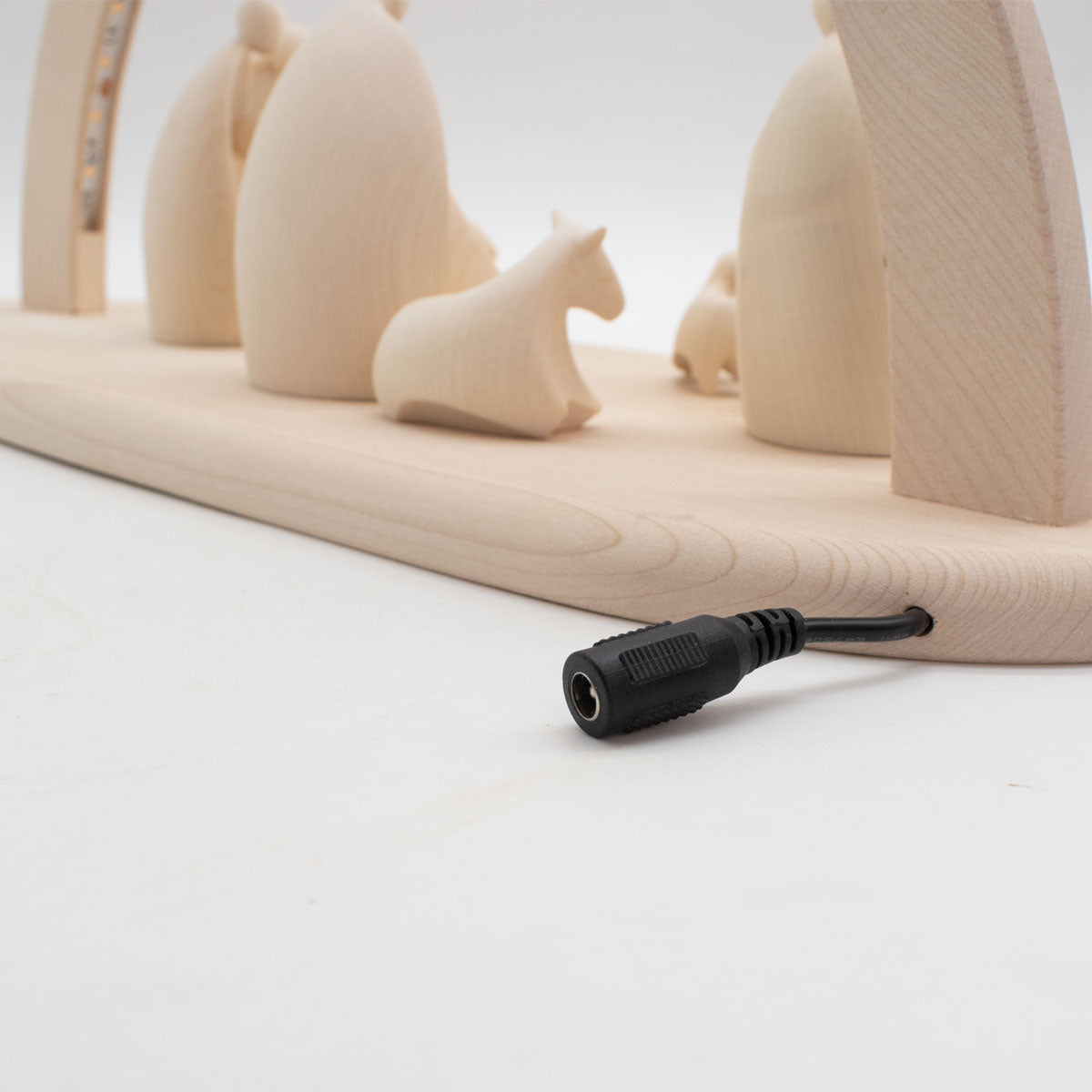 Stall mit Beleuchtung natur - 9 teilig