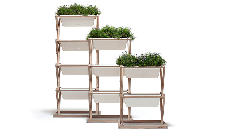 Blumenkasten 'Vertical Garden' | Eichenholz und Kunststoff | Höhe 80, 115 oder 150 cm | Kastenvolumen je 8 Liter | Made in Germany