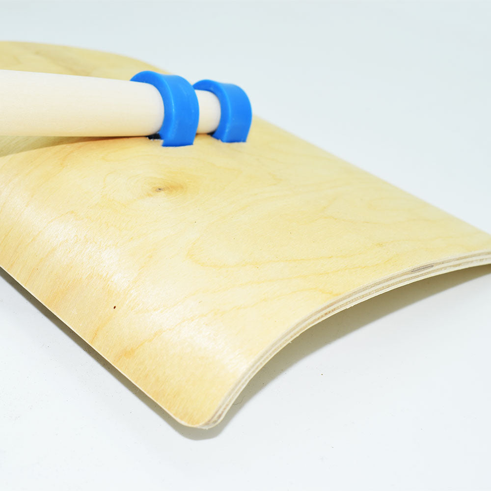 Schneeschieber/Schneeschaufel für Kinder | aus nachhaltigem Holz | Stiellänge: 70 cm | Blattbreite: 24 cm | ab 6 Jahren | Gewicht: 0,51 kg - Handmade in Austria