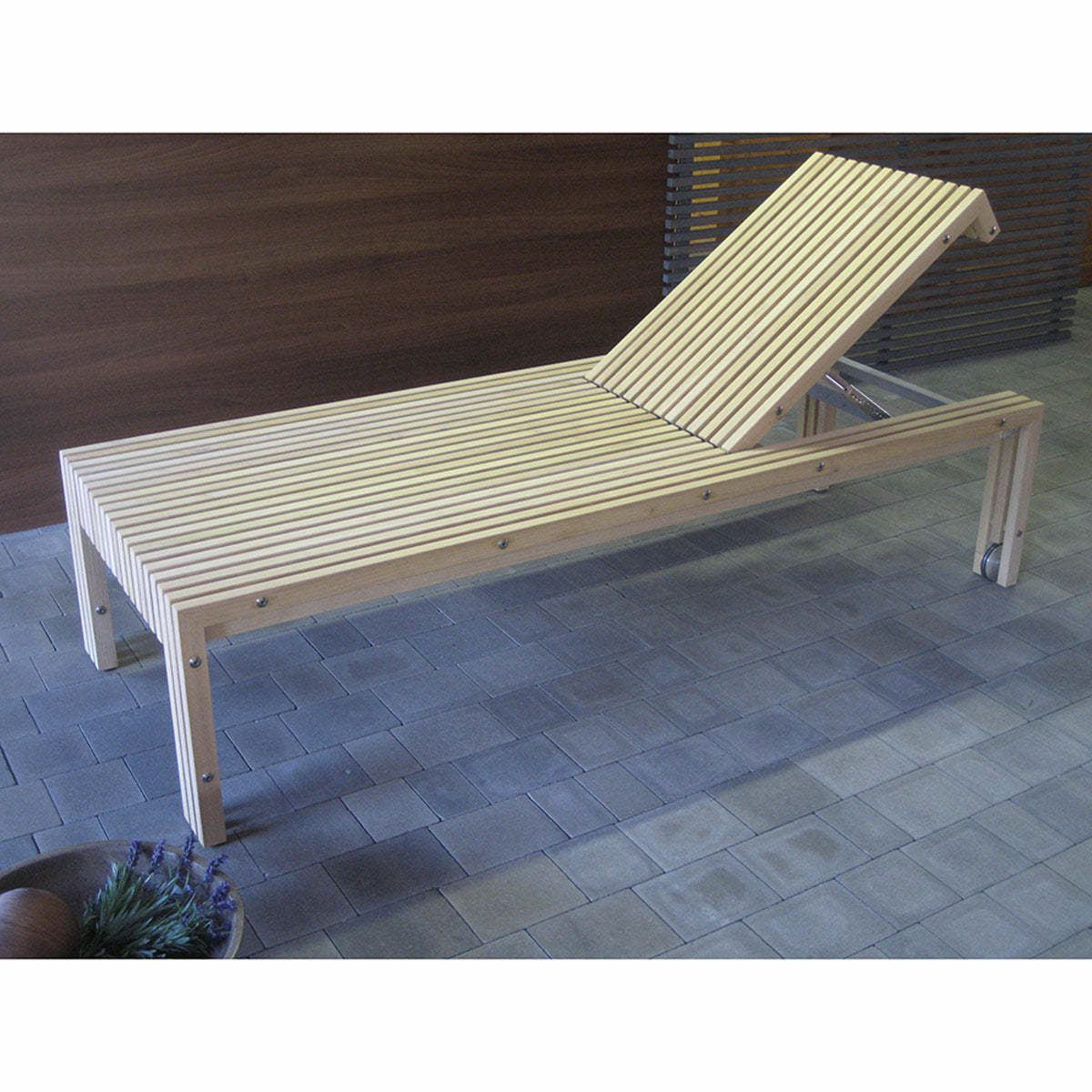 Edle Liege 'Lounger' aus Massivholz