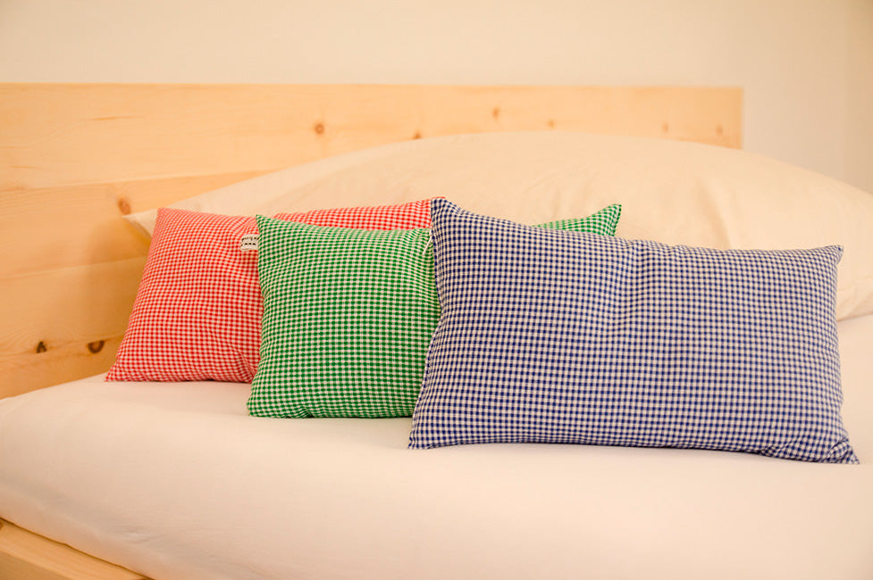 Original Zirbenkissen Pillow Mountain Lodge, rot 30x20 cm - Original alpines