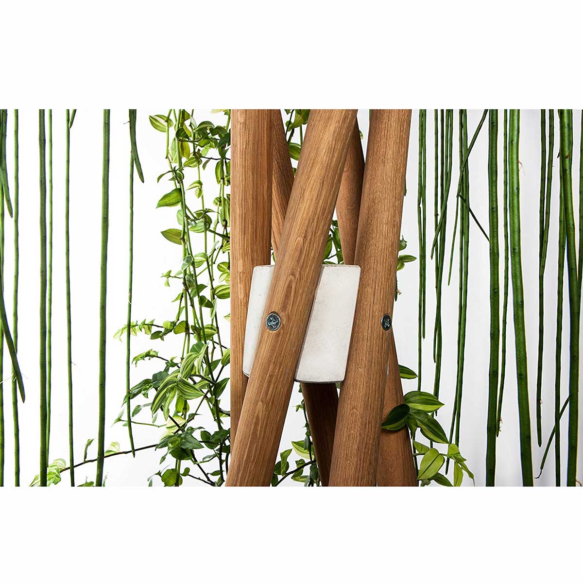 Hochgarten / Pflanzgestell | DM 40 x H 150 cm | 5 Stück Übertöpfe Beton grau oder weiß DM 13 cm | Gestell Eiche | Made in Germany