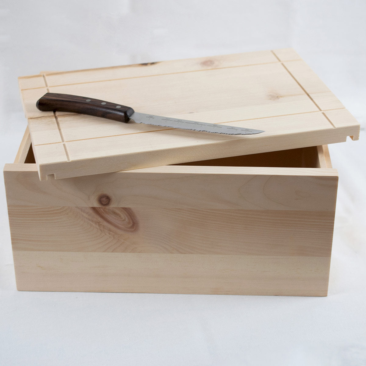 Hochwertige Brotdose | massives Zirbenholz | L 35 x B 25 x H 15,8 cm | inkl. Einlegegitter | abnehmbarem Deckel | Made in Austria