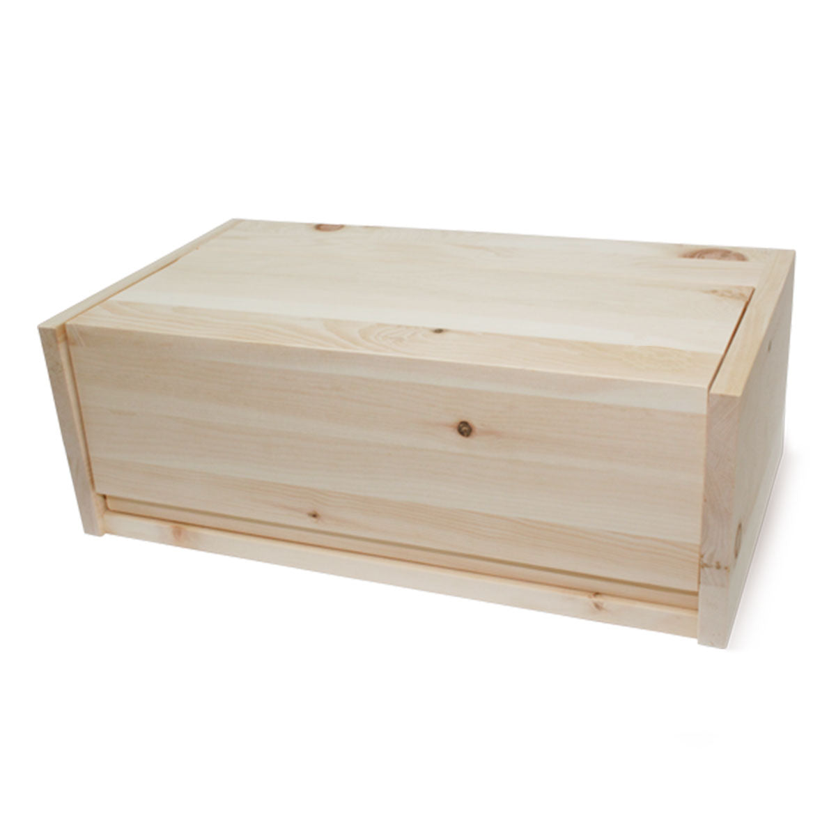 geschlossene Brotbox aus Zirbenholz für die perfekte Brotaufbewahrung, mit Holzgitter und Leinentuch.