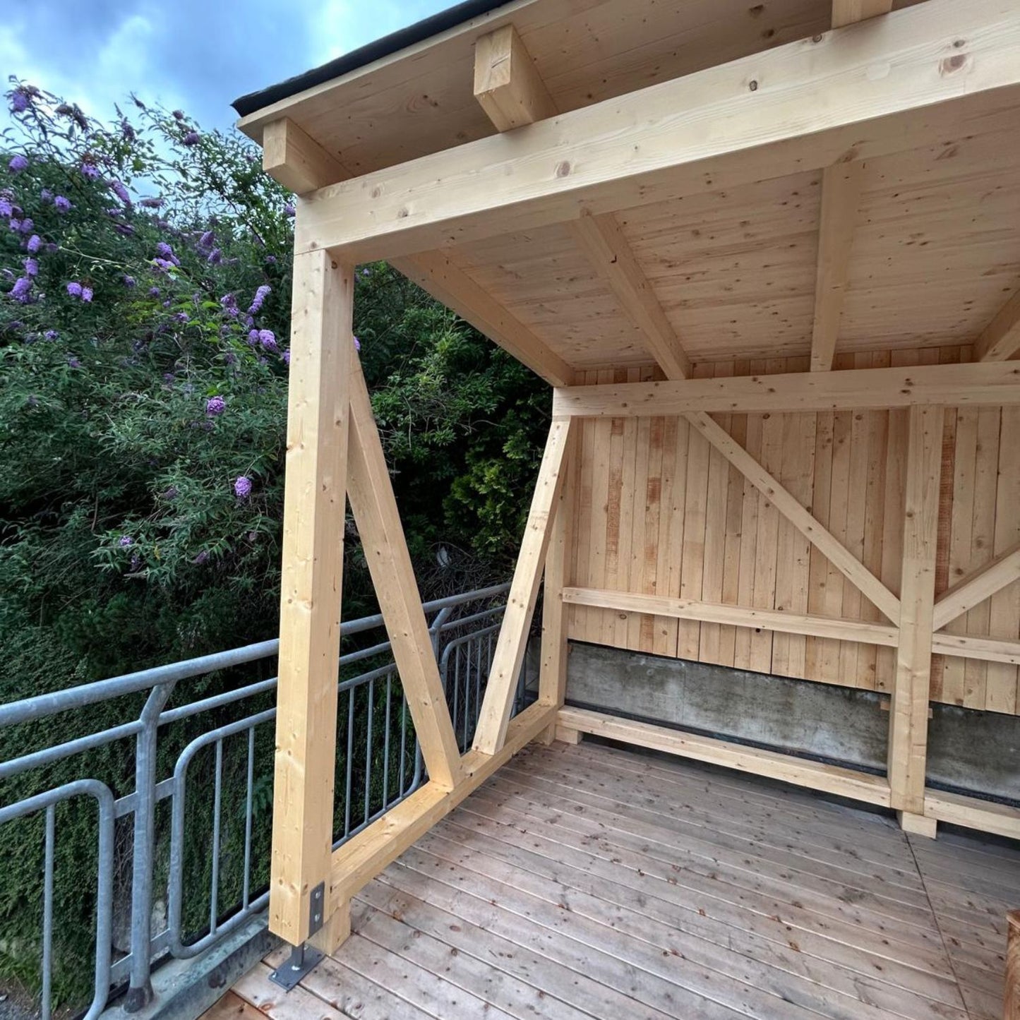 Pergola | Fichte massiv | L 400 x T 250 x H 250 cm | genagelt und geschraubt | inkl. Dachhülle | inkl. Lieferung & Montage | Made in Austria