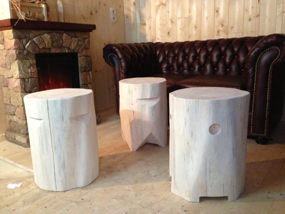 Designer Couchtisch / Hocker | 'Chalet-Buddy Bert' | massives Fichtenholz | DM 35 x H 47 cm | Made in Austria