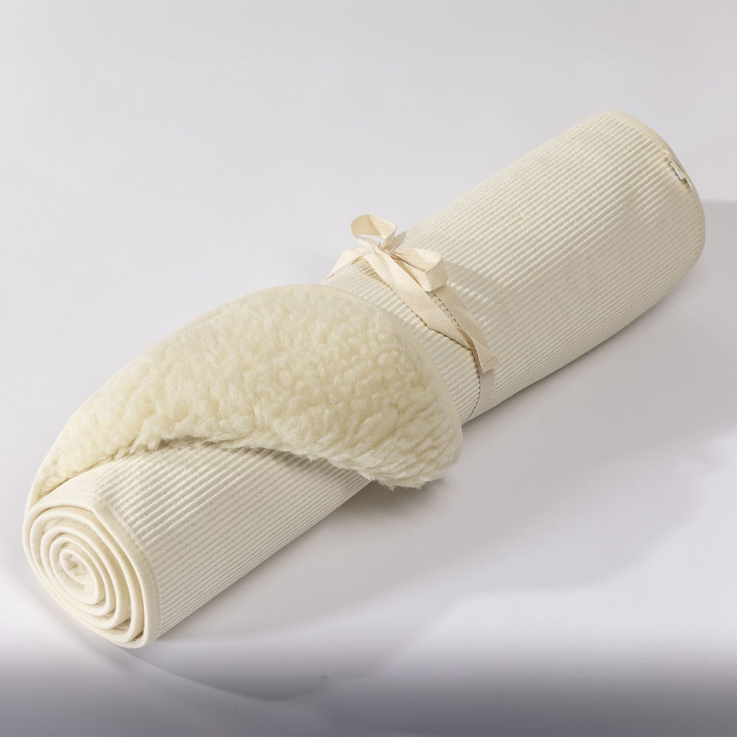 Yogamatte 'Flow & Strength' | aus Naturlatex und Schafschurwolle | B 75 x L 200 cm | Made in Austria