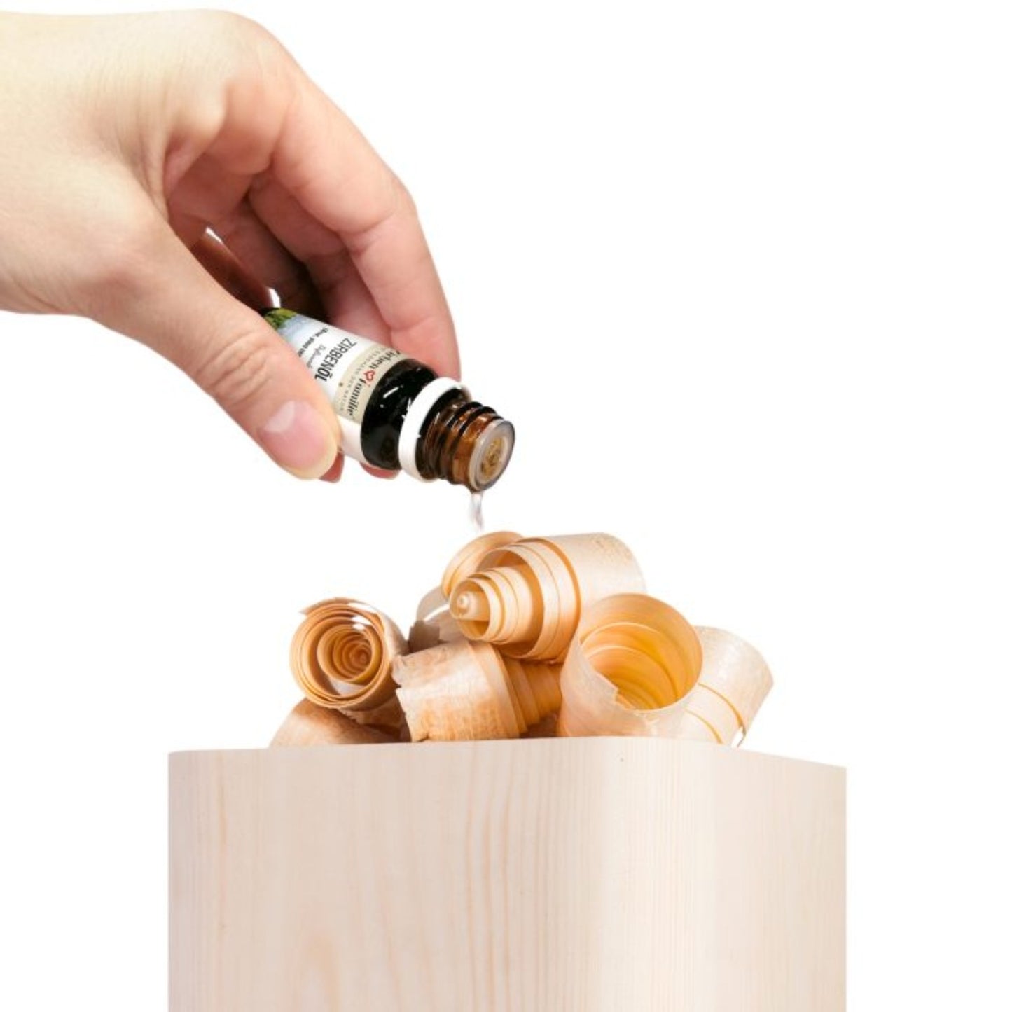ZirbenRaumlüfter inkl. 10ml ZirbenÖl | L 14 x B 14 x H 34 cm | Made in Austria
