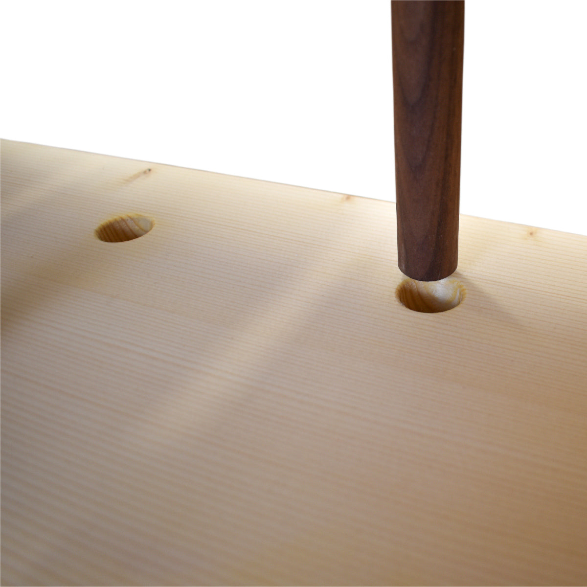 Massivholz Garderobe/Sitzbank 'MyStyle - Medium' | L 100 x T 30 x H 45 cm | in verschiedenen Holzarten und Stärken | mit verschiedenen Kleiderstangen aus Nussholz | Made in Austria