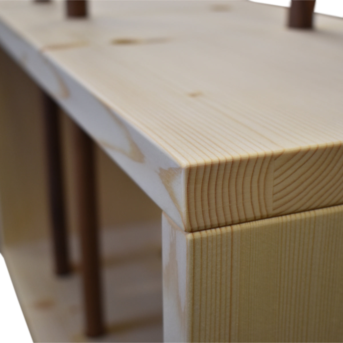 Massivholz Garderobe/Sitzbank 'MyStyle - Small' | L 75 x T 30 x H 45 cm | in verschiedenen Holzarten und Stärken | mit verschiedenen Kleiderstangen aus Nussholz | Made in Austria