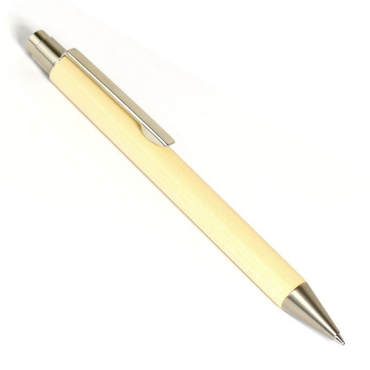 Eleganter Kugelschreiber 'Pen' aus Holz - Ahorn lackiert 10mm