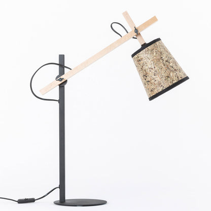 Tischleseleuchte Heu und Holz-Metallfuß konisch 15 cm DM – Handarbeit aus Österreich