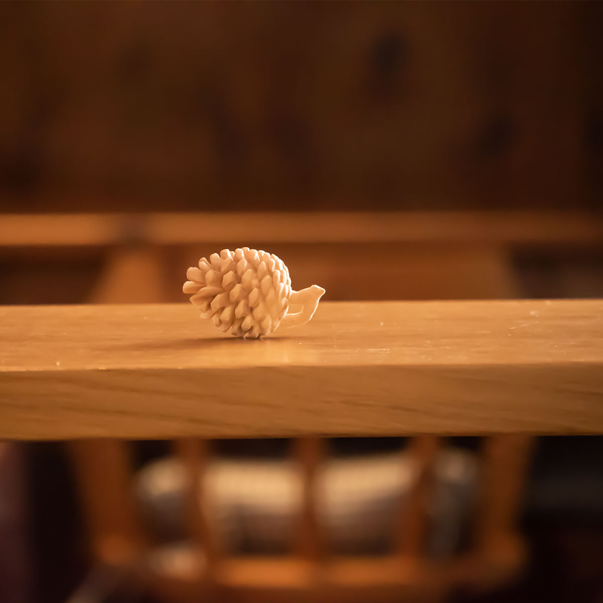 Latschenzapfen | Massivholz Zirbe | 5,5 x 3,4 cm | Made in Südtirol
