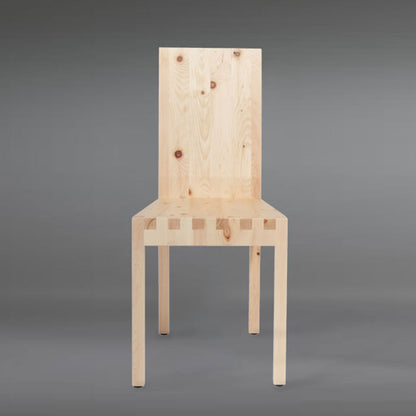 Design  Stuhl aus Zirbenholz - 'Sitwell' -  Handwerk Europa