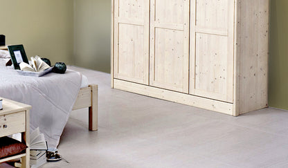 Klassischer Massivholzschrank 'Dream Base'  2tuerig/b105 Kernbuche mit Wasserlack behandelt