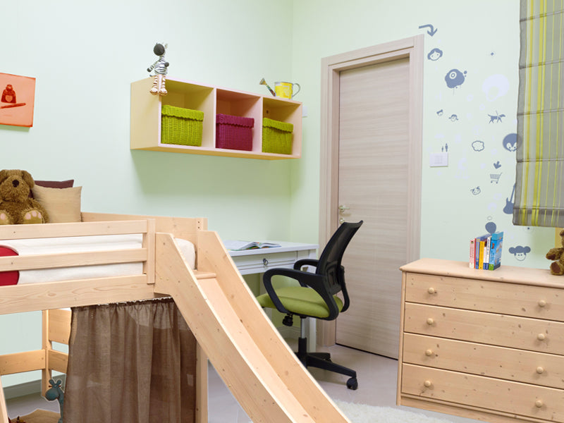 Kommode 'Dress & Hide' Astfichte mit Wasserlack behandelt 99x81x46
