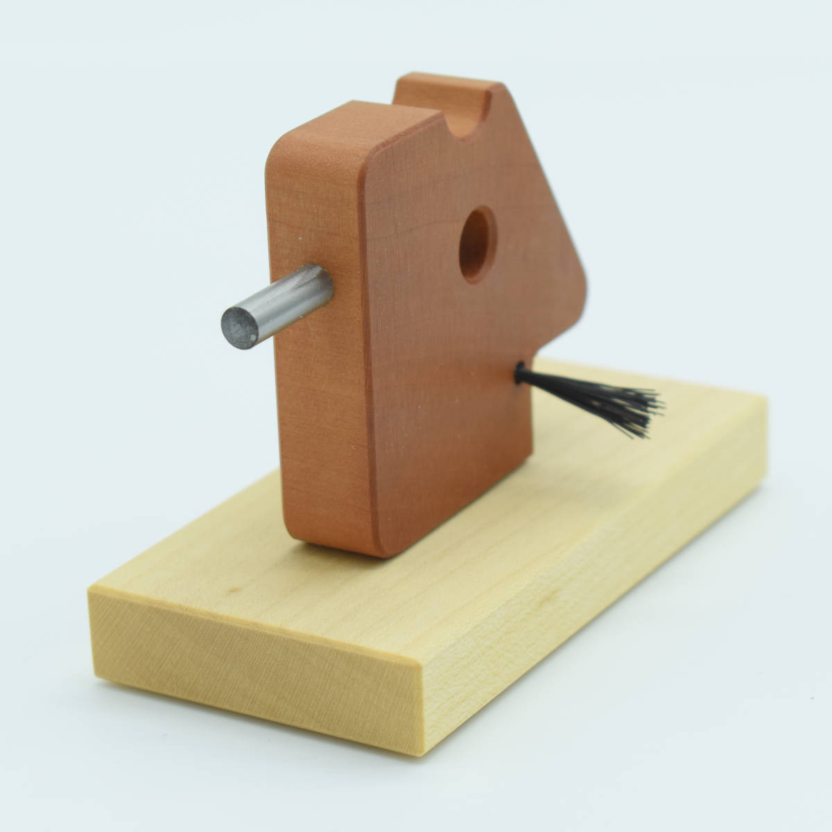 Brillenhalter aus Ahorn und Birnenholz - ' Glassy Holder'