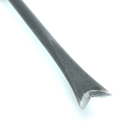 Unkrautstecher DM 10 mm mit 48 cm Eschenholzstiel Gesamtlänge: 70,5 cm Gewicht: 350 gr - Handgeschmiedet in Deutschland