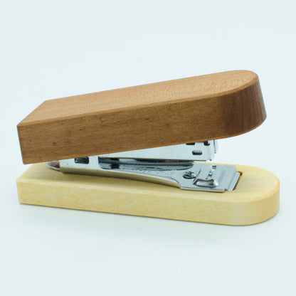Hefter aus Holz in verschiedenen Variationen - 'Stapler'