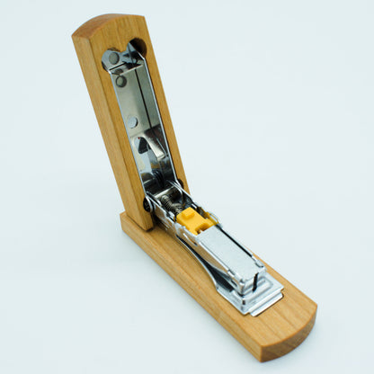 Hefter aus Holz in verschiedenen Variationen - 'Stapler'