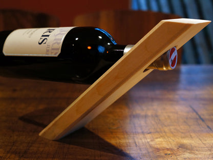 Exklusiver Flaschenhalter aus Holz 'Swaning at Prime Time' 27x7 cm
